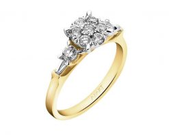 Pierścionek z żółtego złota z diamentami - 0,50 ct - próba 585. Żółte pierścionki Apart, z diamentem, złote. Za 6,290.00 zł.