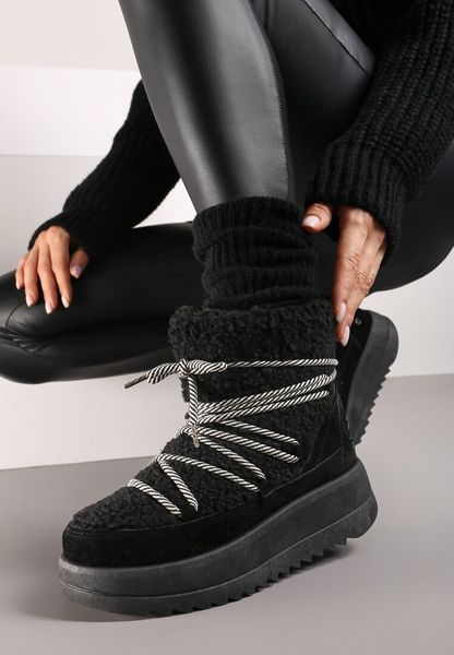 Czarne Wsuwane Śniegowce na Grubej Podeszwie Zdobione Futerkiem i Imitacją Sznurówek Avadira. Czarne trapery i śniegowce Born2be, z jeansu. Za 89.99 zł.