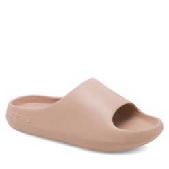 Klapki Sprandi. Brązowe klapki Sprandi, bez wzorów, bez obcasa. Za 59.99 zł.