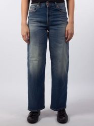 Diesel Clothes Dżinsy "Widee" - Comfort fit - w kolorze niebieskim rozmiar: W33. Niebieskie jeansy Diesel Clothes, z aplikacjami, z podwyższonym stanem. Za 219.60 zł.