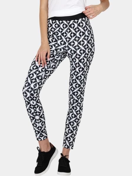 Legginsy Damskie Luhta Idula. Białe legginsy Luhta, l, bez wzorów, z materiału, do biegania. Za 309.00 zł.