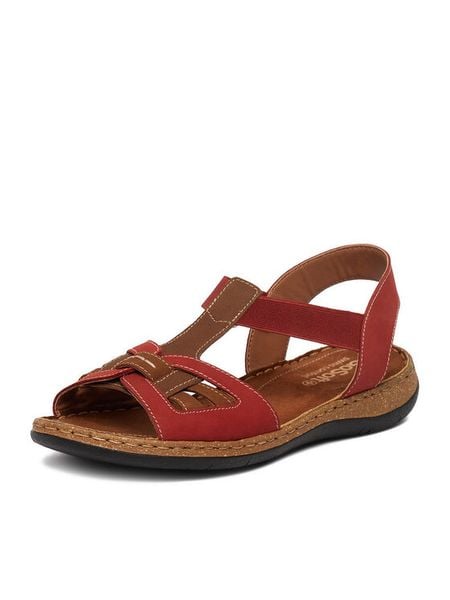 Go Soft Sandały CEO-WI23-4773-08 Czerwony. Czerwone sandały GO SOFT, bez wzorów, z nubiku, bez obcasa, na płaskiej podeszwie, bez zapięcia. Za 179.99 zł.