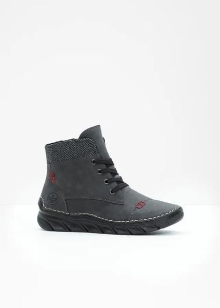 Botki sznurowane Rieker. Szare botki bonprix, bez wzorów, bez obcasa, bez zapięcia. Za 299.99 zł.