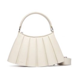 Torebka Lacoste. Czerwone torebki klasyczne Lacoste, bez wzorów, bez dodatków. Za 1,099.00 zł.