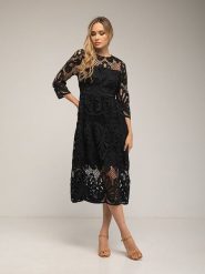 Tantra Sukienka w kolorze czarnym rozmiar: L. Czarne sukienki Tantra, l, bez wzorów, z koronki, bez kołnierzyka, bez ramiączek, midi. Za 274.75 zł.