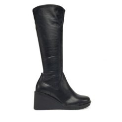Kozaki Vagabond Shoemakers. Czarne kozaki Vagabond Shoemakers, bez obcasa, na koturnie, bez zapięcia. Za 899.99 zł.