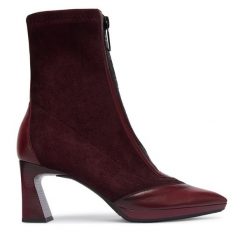 Botki Hispanitas. Fioletowe botki Hispanitas, bez wzorów, bez obcasa, na słupku, bez zapięcia. Za 789.99 zł.