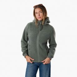 Bluza polarowa hiking damska Swedemount Lofoten Pile Jacket wodoodporna. Niebieskie bluzy SWEDEMOUNT, bez wzorów, z polaru, bez kaptura. Za 399.99 zł.