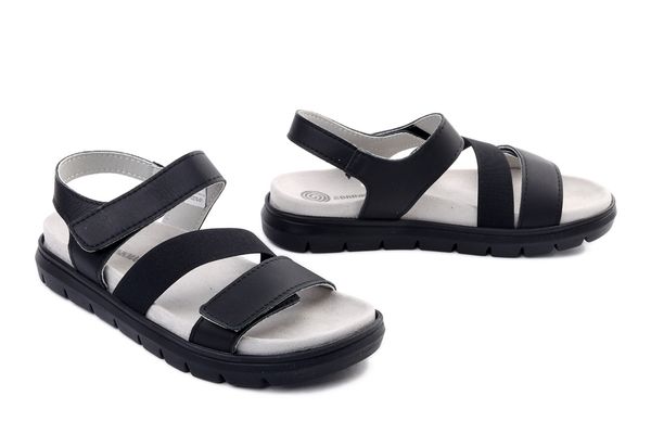 Dr. Brinkmann 710270-01 schwarz, sandały damskie. Czarne sandały Dr. Brinkmann, bez wzorów, ze skóry, bez obcasa, bez zapięcia. Za 263.90 zł.