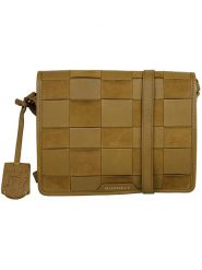 Burkely Skórzana torebka "Even Elin" w kolorze khaki - 24 x 18 x 6 cm rozmiar: onesize. Brązowe torby na ramię Burkely, bez wzorów, z materiału, na ramię, bez dodatków. Za 184.89 zł.