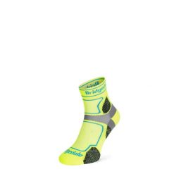 Skarpety do biegania Bridgedale UL T2 COOLMAX 3/4. Żółte skarpety Bridgedale, bez wzorów. Za 74.99 zł.