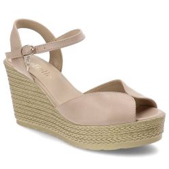 Beżowe Sandały Chebello Skórzane Buty Na Lato. Brązowe sandały CheBello, bez wzorów, ze skóry, eleganckie, bez obcasa, na koturnie, bez zapięcia. Za 289.00 zł.