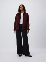 Jeansy z paskiem - czarny. Czarne jeansy Reserved, bez wzorów. Za 159.99 zł.