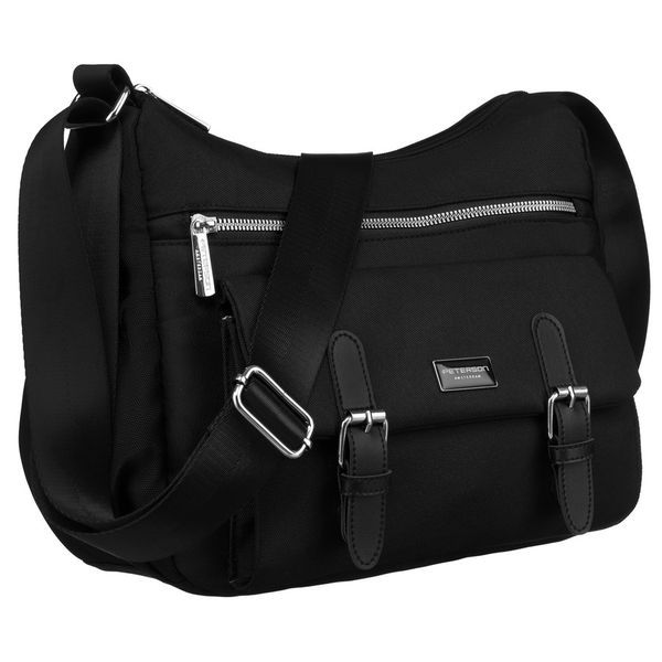 Torebka damska Peterson PTN CTY-02 czarna. Czarne torebki klasyczne Peterson, bez wzorów, ze skóry ekologicznej, bez dodatków. Za 89.99 zł.