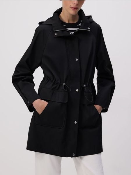 Kurtka parka z kapturem - czarny. Czarne kurtki Reserved, l, bez wzorów, z tkaniny, z kapturem. W wyprzedaży za 139.99 zł.