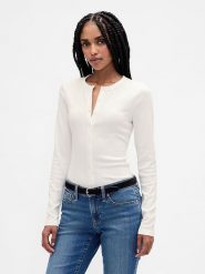 GAP Kardigan w kolorze kremowym rozmiar: XXL. Brązowe kardigany GAP, xxl, bez wzorów. Za 101.94 zł.