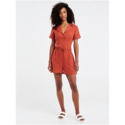 Kombinezon damski Protest PRTZALE playsuit. Brązowe koszulki sportowe Protest, bez wzorów, bez ramiączek. Za 429.99 zł.