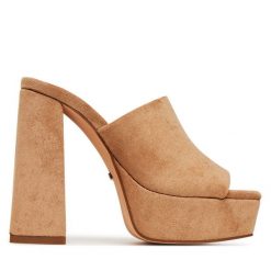 Klapki DeeZee. Brązowe klapki DeeZee, bez wzorów, bez obcasa. Za 139.99 zł.