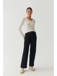 TATUUM Sweter w kolorze kremowym rozmiar: M. Brązowe swetry Tatuum, m, bez wzorów, bez ramiączek. Za 126.75 zł.