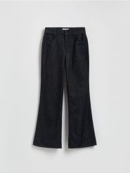 Jeansy loose flare - granatowy. Niebieskie jeansy Reserved, bez wzorów. Za 139.99 zł.