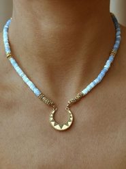 Taboo Pozłacany naszyjnik z elementem ozdobnym - dł. 40 cm rozmiar: onesize. Niebieskie naszyjniki Taboo, z opalem, pozłacane. Za 208.99 zł.