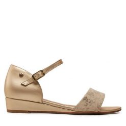 Sandały Maciejka. Żółte sandały Maciejka, bez wzorów, bez obcasa, na płaskiej podeszwie, bez zapięcia. Za 479.99 zł.