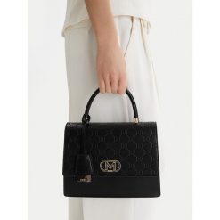 Torebka MEXX. Czarne torebki klasyczne Mexx, bez wzorów, bez dodatków. Za 199.99 zł.