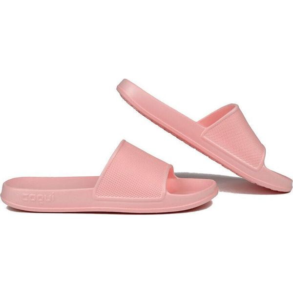 Klapki damskie Coqui Tora. Czerwone klapki Coqui, bez wzorów, bez obcasa. Za 131.99 zł.