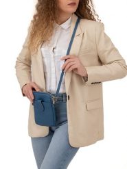 Lia Biassoni Skórzana torebka "Paglia" w kolorze niebieskim na telefon - 15 x 20 x 1 cm rozmiar: onesize. Niebieskie torby na ramię Lia Biassoni, bez wzorów, z materiału, przez ramię, bez dodatków. Za 152.99 zł.