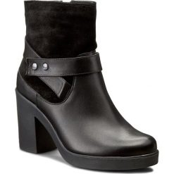 Botki ANN MEX - 7579 01S+01KS Czarny. Czarne botki Ann Mex, z aplikacjami, ze skóry, bez obcasa, na obcasie, bez zapięcia. W wyprzedaży za 259.00 zł.