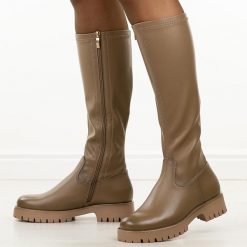 Khaki kozaki damskie Potocki 12729. Brązowe kozaki POTOCKI, na jesień, z jeansu, z okrągłym noskiem, bez obcasa, bez zapięcia. Za 249.00 zł.