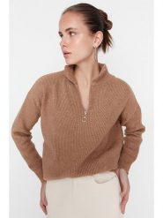 Trendyol Sweter w kolorze jasnobrązowym rozmiar: L. Brązowe swetry Trendyol, l, bez wzorów, ze splotem, bez ramiączek. Za 87.61 zł.