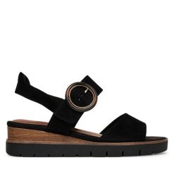 Sandały Tamaris. Czarne sandały Tamaris, bez wzorów, bez obcasa, na koturnie, bez zapięcia. Za 259.99 zł.