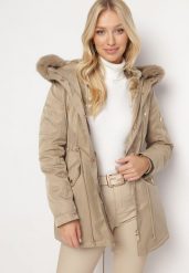 Beżowa Kurtka Parka ze Ściągaczem i Kapturem z Futerkiem Kathateia. Brązowe kurtki Born2be, l, eleganckie. Za 269.99 zł.