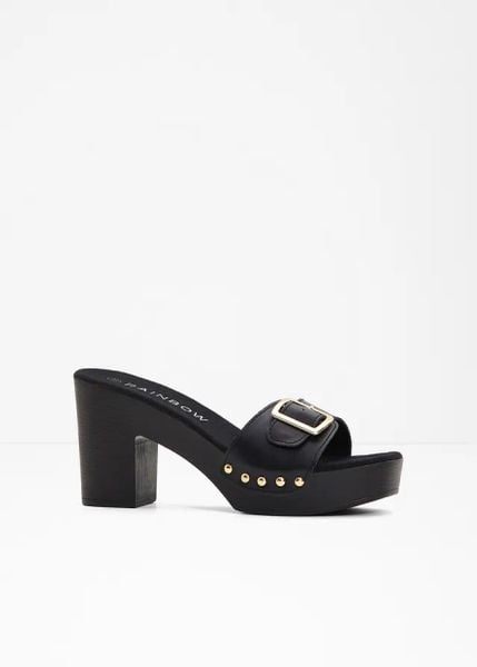 Klapki z ozdobnymi ćwiekami. Czarne klapki bonprix, bez wzorów, bez obcasa. Za 132.99 zł.