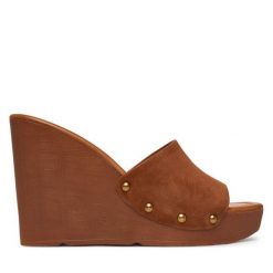 Klapki Aldo. Brązowe klapki Aldo, bez wzorów, bez obcasa. Za 339.99 zł.