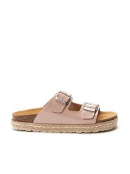 Mandel Klapki "Ana" w kolorze jasnoróżowym rozmiar: 36. Różowe klapki Mandel, bez wzorów, z materiału, z otwartym noskiem, bez obcasa. Za 130.99 zł.