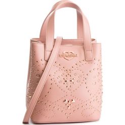 Torebka LOVE MOSCHINO - JC4127PP17LR0600 Rosa. Czerwone torebki klasyczne Love Moschino, bez wzorów, ze skóry ekologicznej, bez dodatków. W wyprzedaży za 469.00 zł.