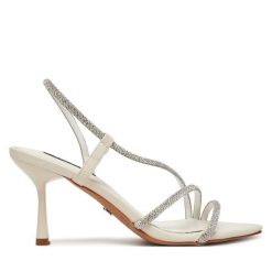 Sandały Nine West. Białe sandały Nine West, bez wzorów, bez obcasa, na szpilce, bez zapięcia. Za 229.99 zł.