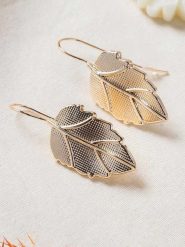 Lodie Silver Pozłacane kolczyki rozmiar: onesize. Szare kolczyki Lodie Silver, metalowe. Za 43.99 zł.