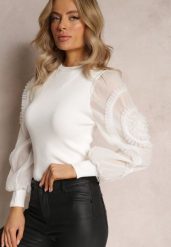Biały Sweter z Bufiastymi Zdobionymi Rękawami i Półgolfem Yusi. Białe swetry Renee, z aplikacjami, z wiskozy, bez ramiączek. Za 129.99 zł.