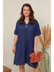 Curvy Lady Sukienka w kolorze granatowym rozmiar: 44/46. Niebieskie sukienki Curvy Lady, bez wzorów, klasyczne, bez kołnierzyka, bez ramiączek, midi. Za 88.43 zł.