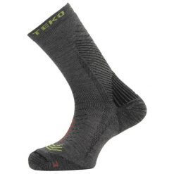 Skarpety sportowe z wełną merino Teko ecoHIKE Discovery Light Half Cushion 2.0. Szare skarpety TEKO, bez wzorów, z wełny. Za 59.99 zł.