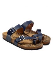 Calceo Japonki w kolorze granatowym rozmiar: 35. Niebieskie klapki Calceo, bez wzorów, z materiału, z otwartym noskiem, bez obcasa. Za 118.28 zł.