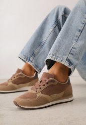 Ciemnobeżowe Sneakersy Casualowe z Imitacji Zamszu z Podeszwą z Bieżnikiem Alevtina. Brązowe obuwie sportowe Born2be, z dzianiny, bez zapięcia. Za 119.99 zł.