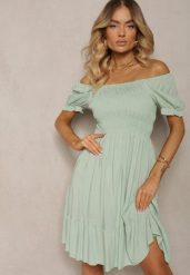 Zielona Bawełniana Sukienka o Rozkloszowanym Kroju z Gumką przy Dekolcie Moridia. Zielone sukienki Renee, na imprezę, m, bez wzorów, z bawełny, eleganckie, bez kołnierzyka, bez ramiączek, mini, dopasowane. Za 44.99 zł.