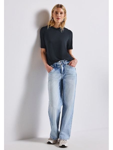 Street One Koszulka w kolorze granatowym rozmiar: 40. Niebieskie bluzki Street One, s, bez wzorów, z wiskozy, klasyczne, bez kołnierzyka, bez ramiączek. Za 91.77 zł.