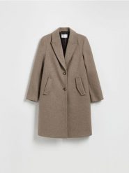 Płaszcz z dodatkiem wełny - brązowy. Brązowe płaszcze Reserved, l, bez wzorów, z tkaniny, bez kaptura. Za 259.99 zł.