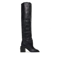 Kozaki Naked Wolfe. Czarne kozaki Naked Wolfe, bez obcasa, na słupku, bez zapięcia. Za 2,119.00 zł.