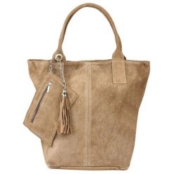 Shopperka skórzana VERA PELLE taupe T49. Shopper bez wzorów, ze skóry, zamszowe, bez dodatków. Za 208.99 zł.